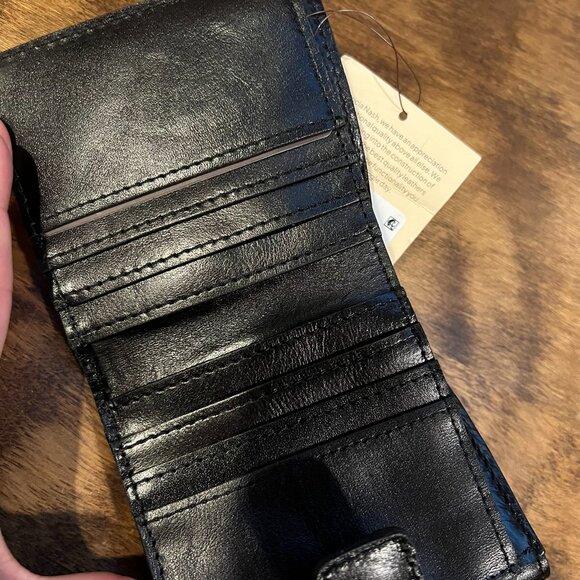 Patricia Nash Wallet black new - Picture 8 of 9
